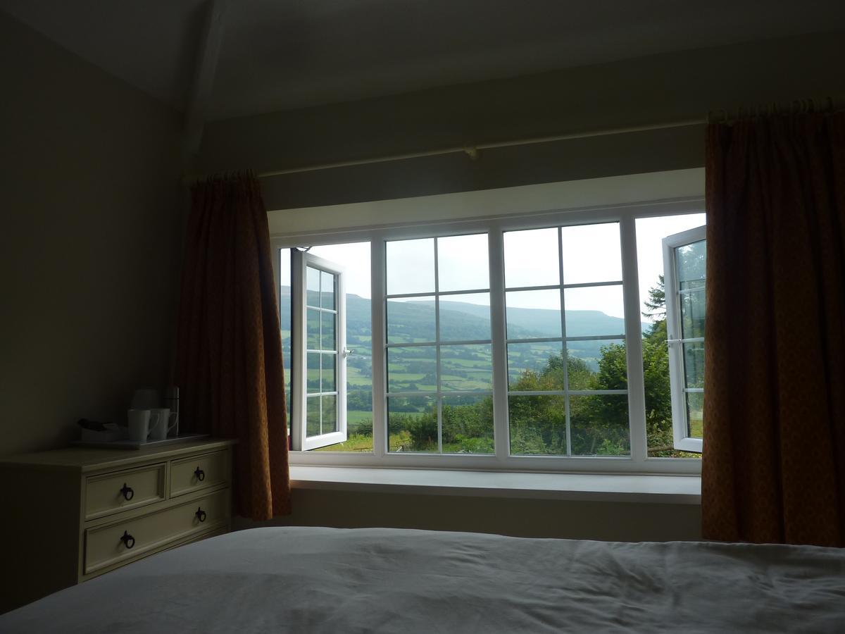 The Kestrel B&B Crickhowell Exterior photo