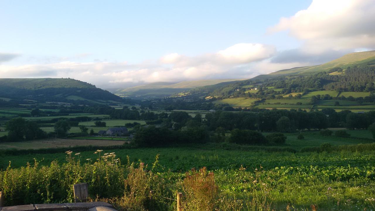 The Kestrel B&B Crickhowell Exterior photo